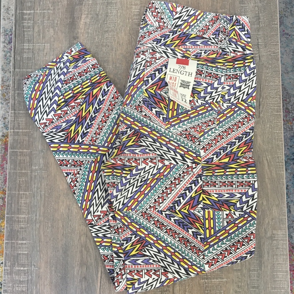 Colorful Mid-Rise 7/8 Length Skinny Leg Jeans